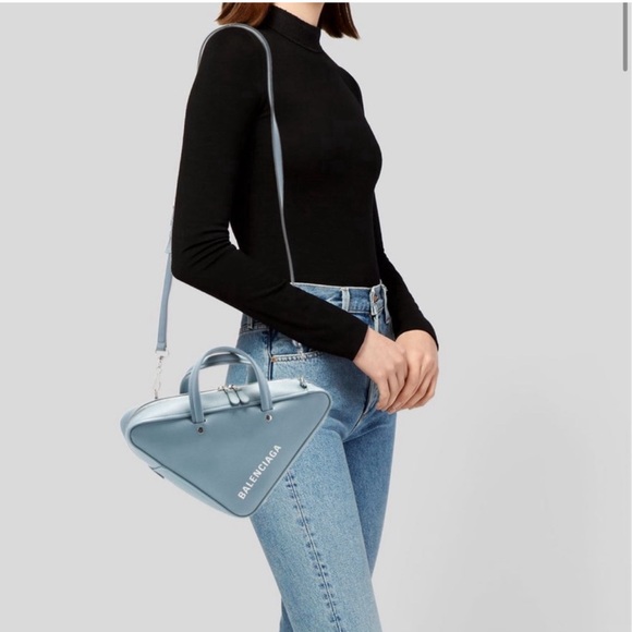 Auth Balenciaga Triangle Duffle Leather Bag - Picture 4 of 10